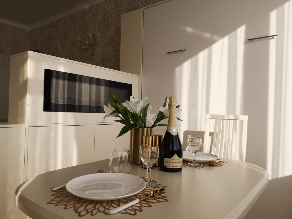 Lux Apartment,10 Фонтана,До Моря 5 Минут Odesa Exterior photo